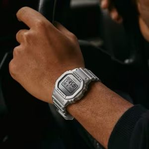 Relógio Casio G-SHOCK 40º Aniversário DW-5600FF-8DR