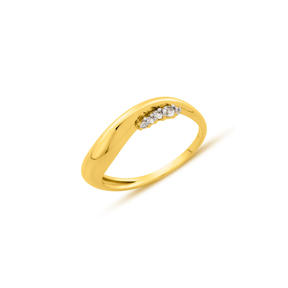 Anel em Ouro Amarelo 18k e Topázios Brancos